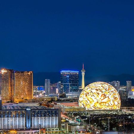 Mgm Signature-27-805 F1 Track & Strip View Balcony Las Vegas Esterno foto